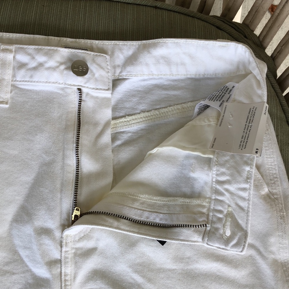 NWT! - LEE Heritage Denim High-Rise Mini Skirt w/Stretch - Picture 3 of 9